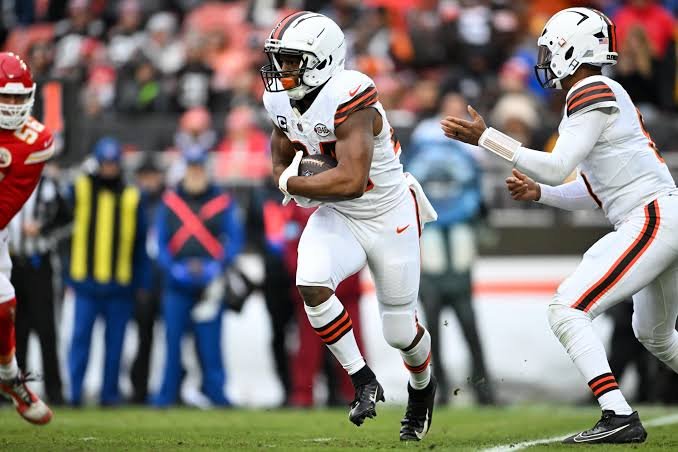 nick chubb retirement