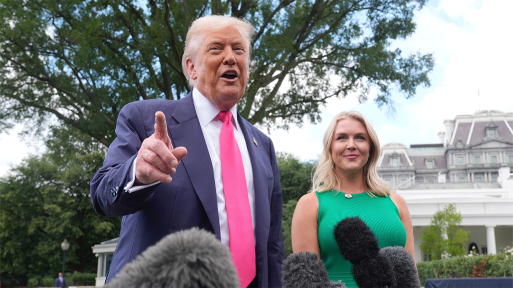 donald trump white house staff departures